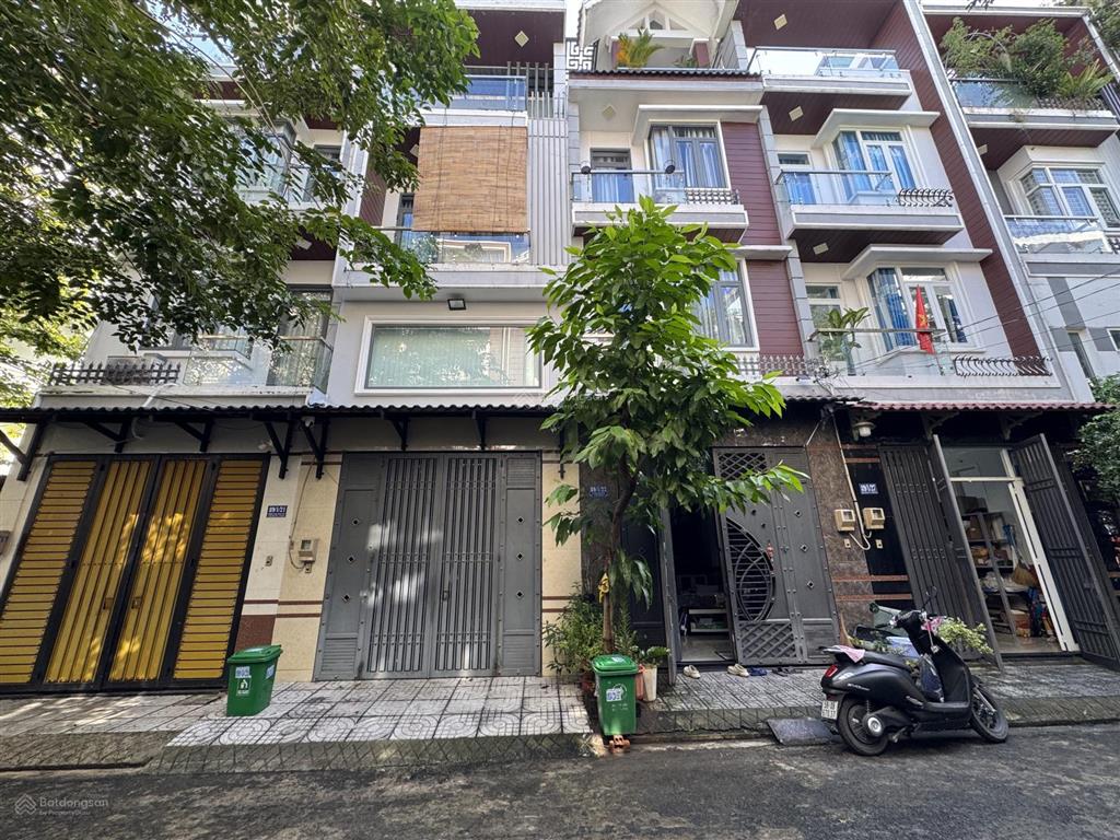 Nhà 3 tầng hiệp phú  lê văn việt  6.5 tỷ
