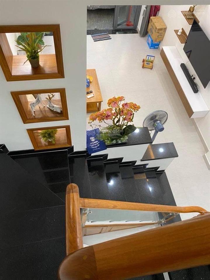 Nhà 4 tầng 4 x 17m trường thọ  6.4 tỷ