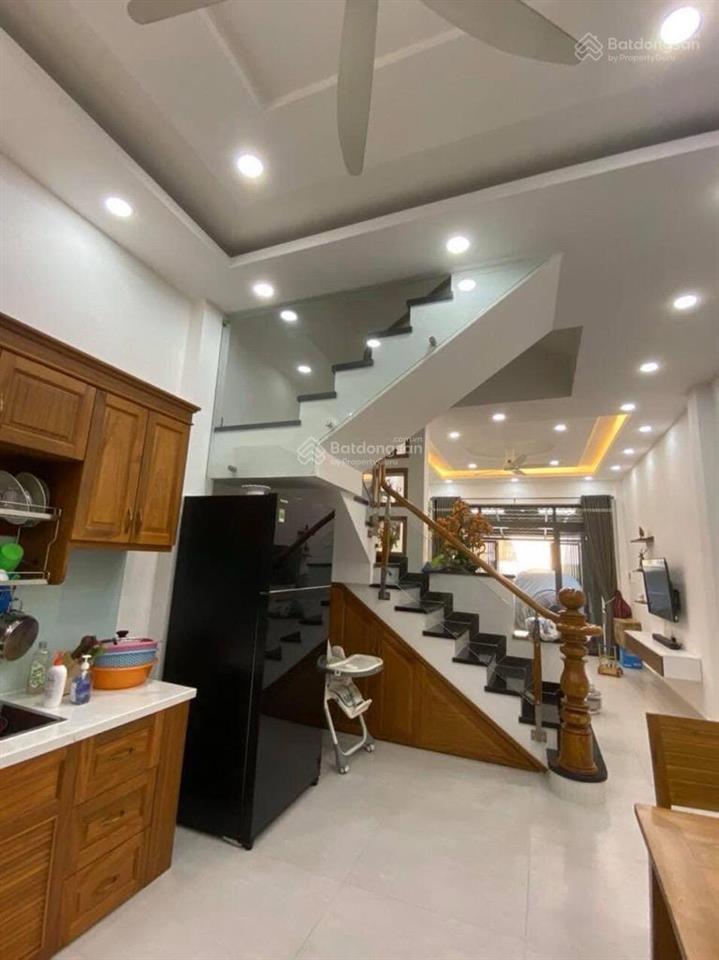 Nhà 4 tầng 4 x 17m trường thọ  6.4 tỷ