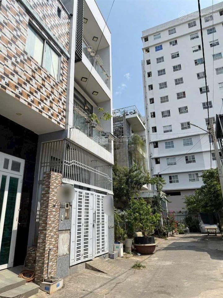 Nhà 3 tầng 4 x 17m đỗ xuân hợp  6.3 tỷ