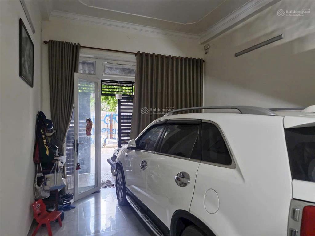 Nhà 3 tầng khu liền kề vị trí trung tâm  hiệp phú q9  5,65 tỷ
