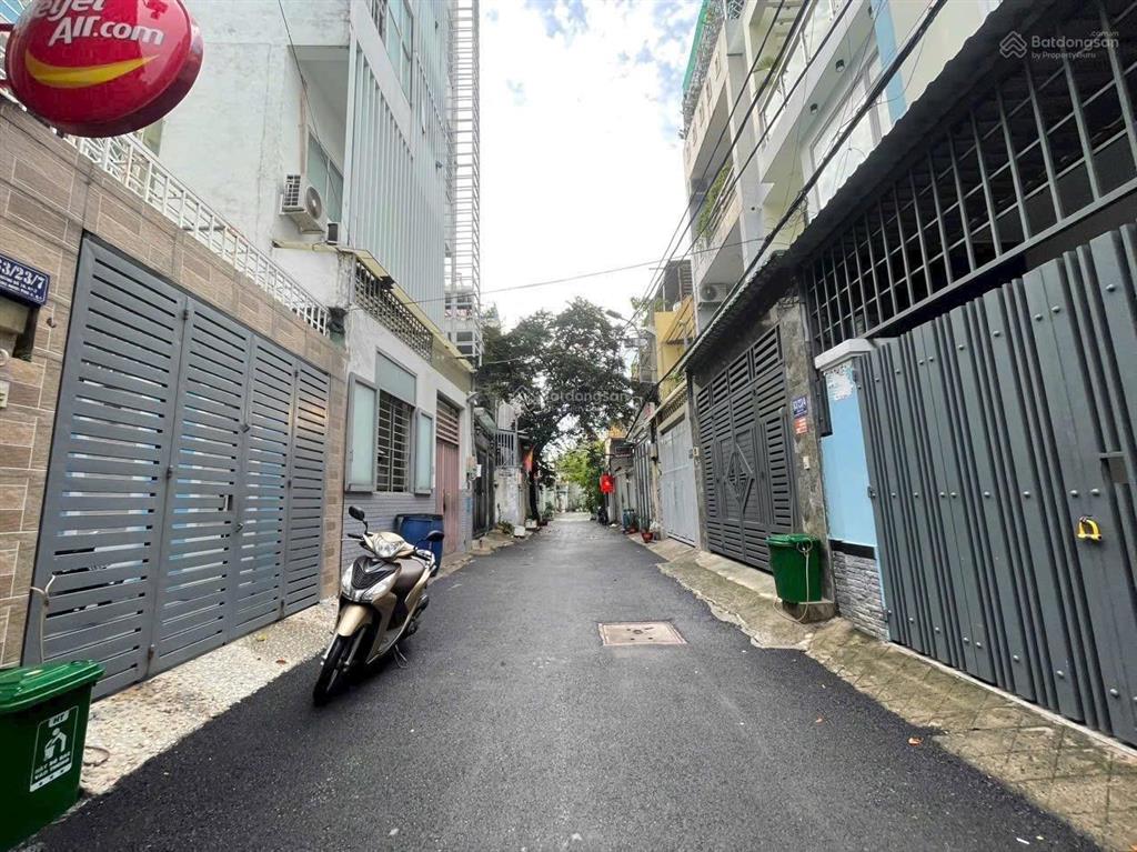 Nhà 3 tầng 80m đỗ xuân hợp  5,8 tỷ