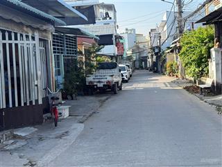 Ông chú cần bán căn nhà 132m thổ cư cách đường 25c ra sân bay tầm 500m giá 2.7tỷ.  0906 949 ***