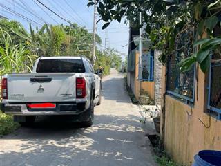 Ông anh cần bán nền đất 127m ngang 6,4m cách hùng vương 40m, cách 25c 500m giá 2,3tỷ.  0906 949 ***