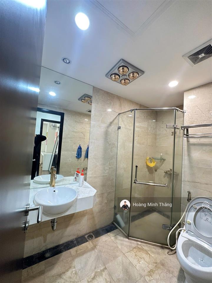 Nhà phân lô long biên, 45m2, 6 tầng, thang máy, ô tô tránh, ở + kinh doanh, 12 tỷ