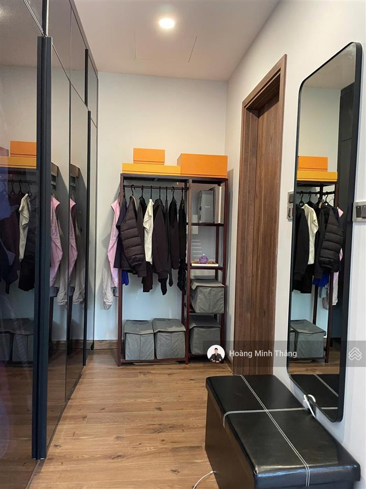 Bán biệt thự đặng xá  gia lâm, 2 mặt tiền, 17,x tỷ, sổ 140m2. view công viên