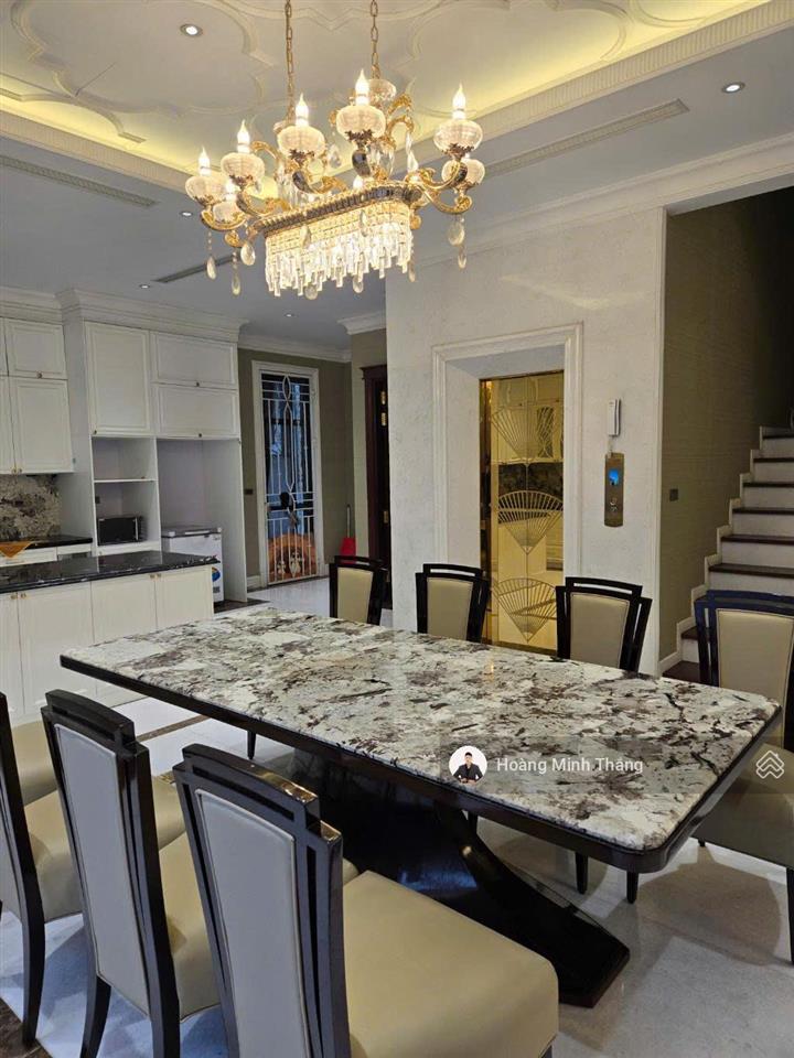 Biệt thự đặng xá 139m2, 2 mặt tiền, view công viên, giá nhỉnh 17 tỷ
