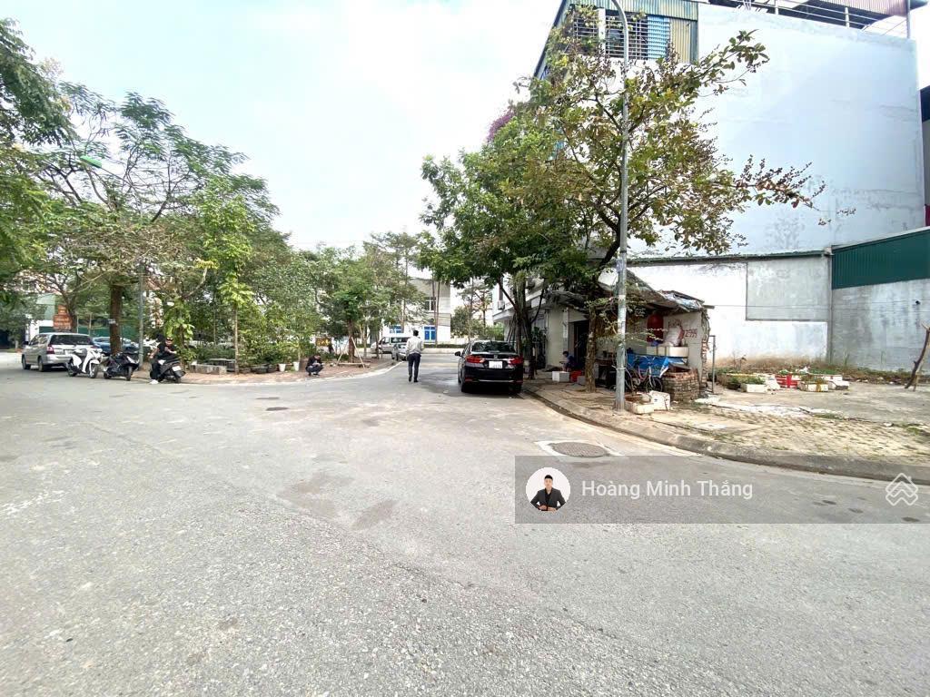 Bán đất ngọc động, 195m2, mặt tiền 8m, đường oto, 33 tỷ