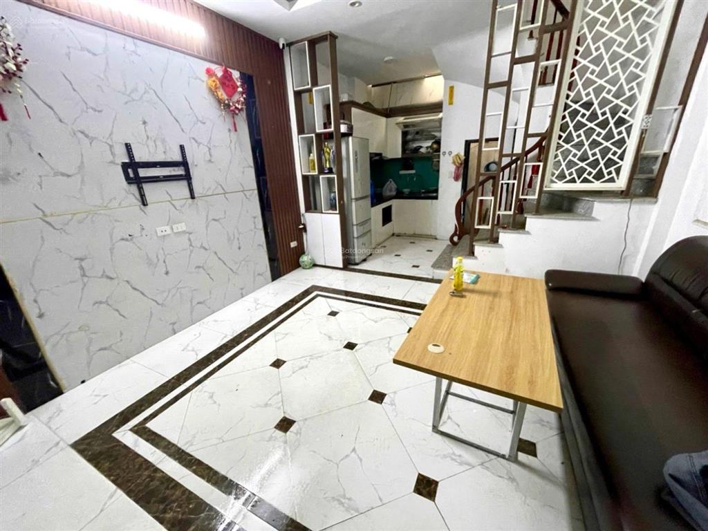 Bán nhà riêng tại minh khai, 7,9 tỷ, 31m2, 3pn + 4wc + 5 tầng, uy tín