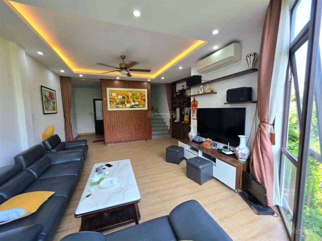Bán nhà mặt phố minh khai 65m2 7 tầng  thang máy  kd sầm uất  mặt tiền 7.5m quyền lực  cực hiêm