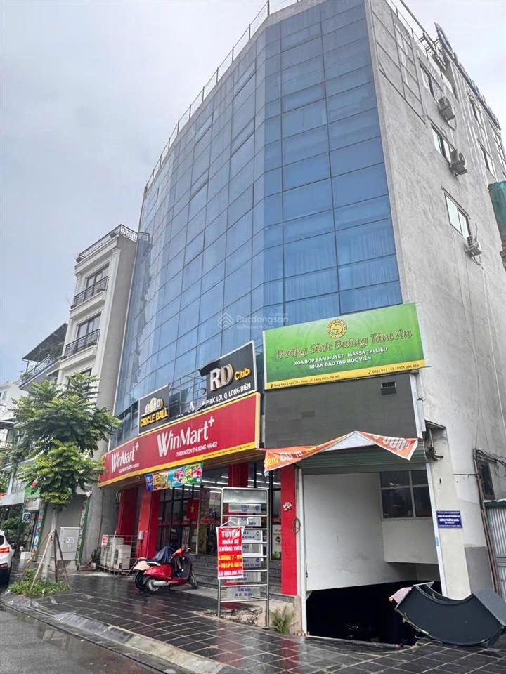 Bán nhà phố phúc lợi  mới toanh chìa khoá trao tay  giá mềm nhất khu vực. xe 5 tạ đỗ cửa.