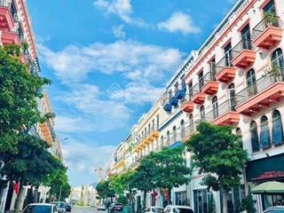 Bán nhanh 7 căn liền kề shophouse giá tốt chỉ từ 4,5 tỷ.  0981 693 ***