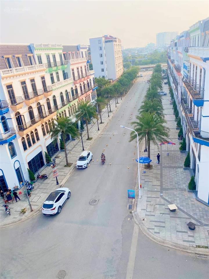 Bán nhanh liền kề shophouse sky garden giá 3 tỷ 980,  0981 693