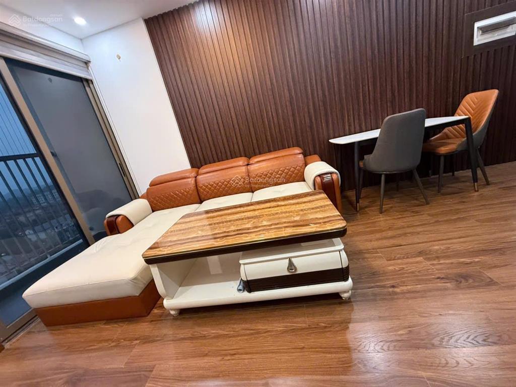 Mời thuê nhanh căn 1 ngủ chung cư vci 7.5 tr.  0981 693 ***