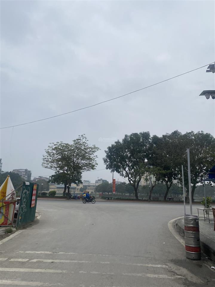 Cực hiếm , bán nhà hồ đền lừ hoàng mai 66m x 5tầng x mt4,6m ô tô tránh , kinh doanh , view hồ