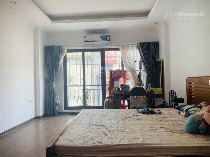 Bán nhà phố đại từ  hoàng mai 35m x 5tầng , cách 1 nhà ra mặt phố , đầy đủ tiện ích