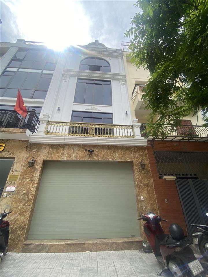Liền kề kđt văn khê hà đông 83m xây dựng 5tầng , vỉa hè , thang máy , kinh doanh , dòng tiền ổn