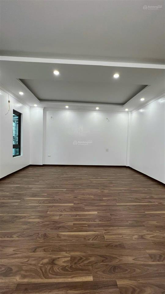 Phân khúc nhỉnh 16 tỷ trung tâm phố vũ tông phan  thanh xuân có nhà 50m x 7 tầng kinh doanh, ô tô