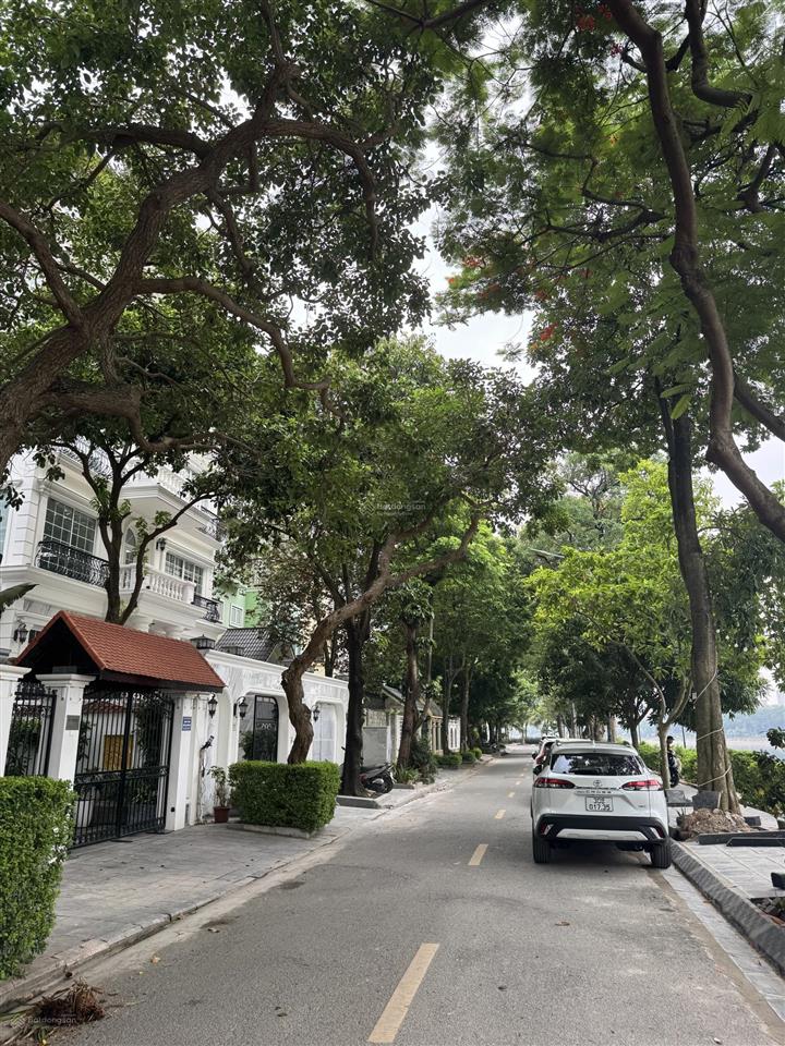 Bán nhà mặt phố phương liệt view hồ thoáng mát, vỉa hè rộng, kinh doanh sầm uất, hiếm thanh xuân