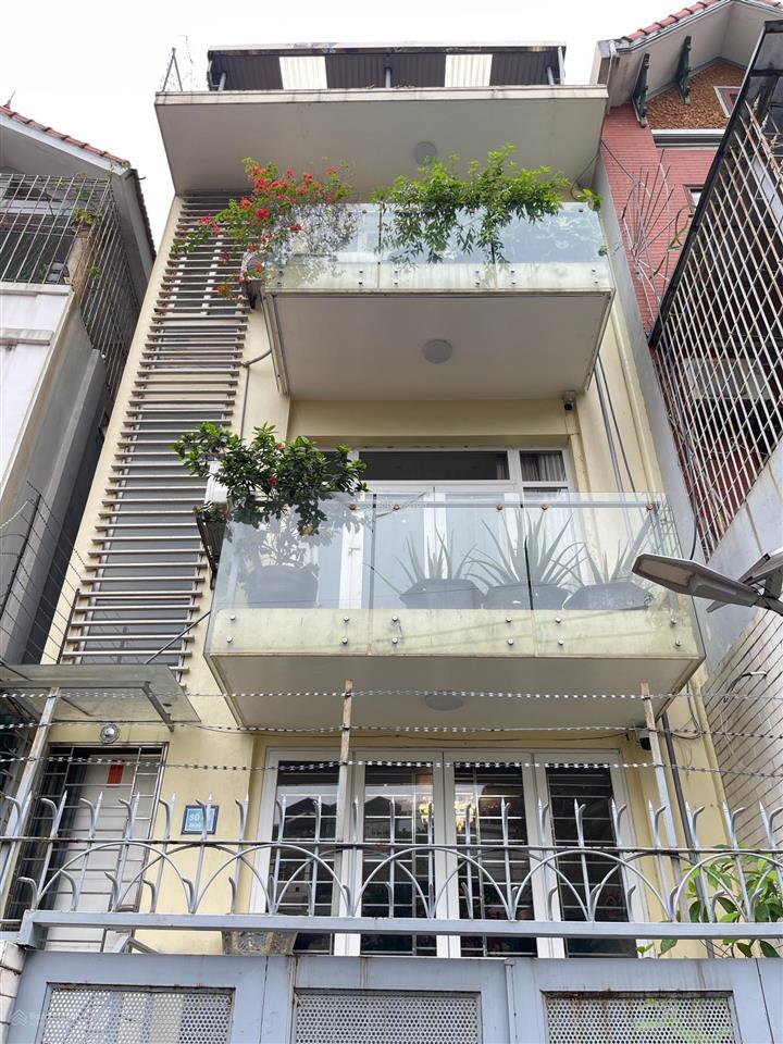 Bán nhà mặt phố phương liệt view hồ thoáng mát, vỉa hè rộng, kinh doanh sầm uất, hiếm thanh xuân