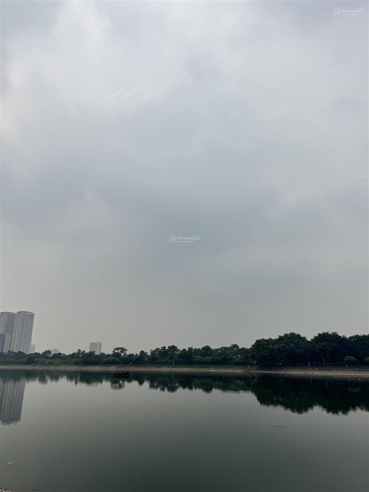 Bán nhà mặt phố phương liệt view hồ thoáng mát, vỉa hè rộng, kinh doanh sầm uất, hiếm thanh xuân