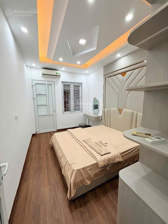 Nhà gần vành đai 2.5  định công thượng 45m2 x 5 tầng, ô tô vào nhà, kinh doanh