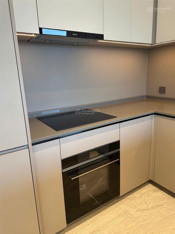 Bán căn hộ the opera residence, giá cực chất 34 tỷ, 77 m2, tầng cao view trực sông bitexco q1