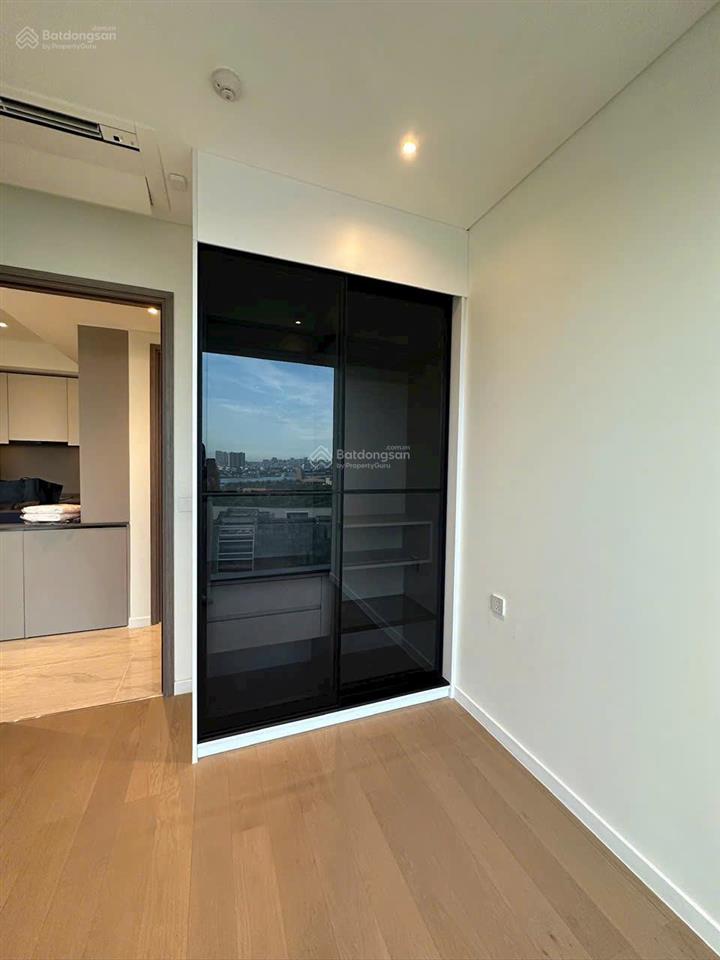 Bán căn hộ the opera residence, giá cực chất 34 tỷ, 77 m2, tầng cao view trực sông bitexco q1