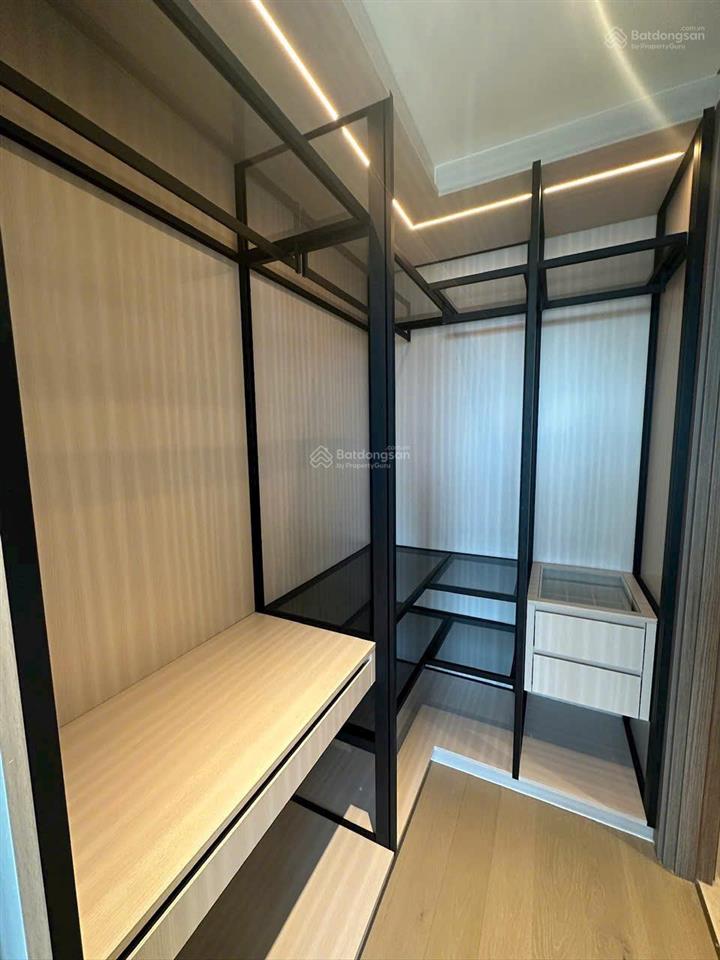 Bán căn hộ the opera residence, giá cực chất 34 tỷ, 77 m2, tầng cao view trực sông bitexco q1