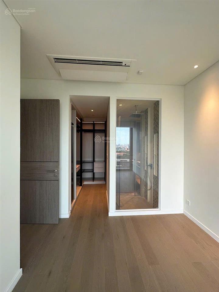 Bán căn hộ the opera residence, giá cực chất 34 tỷ, 77 m2, tầng cao view trực sông bitexco q1