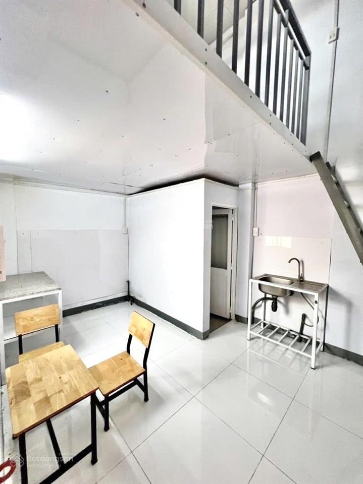 Chỉ 6 tỷ 6  2 tầng mặt tiền kinh doanh khu tên lửa  5 phòng cho thuê 15 triệu/tháng  đường 9m