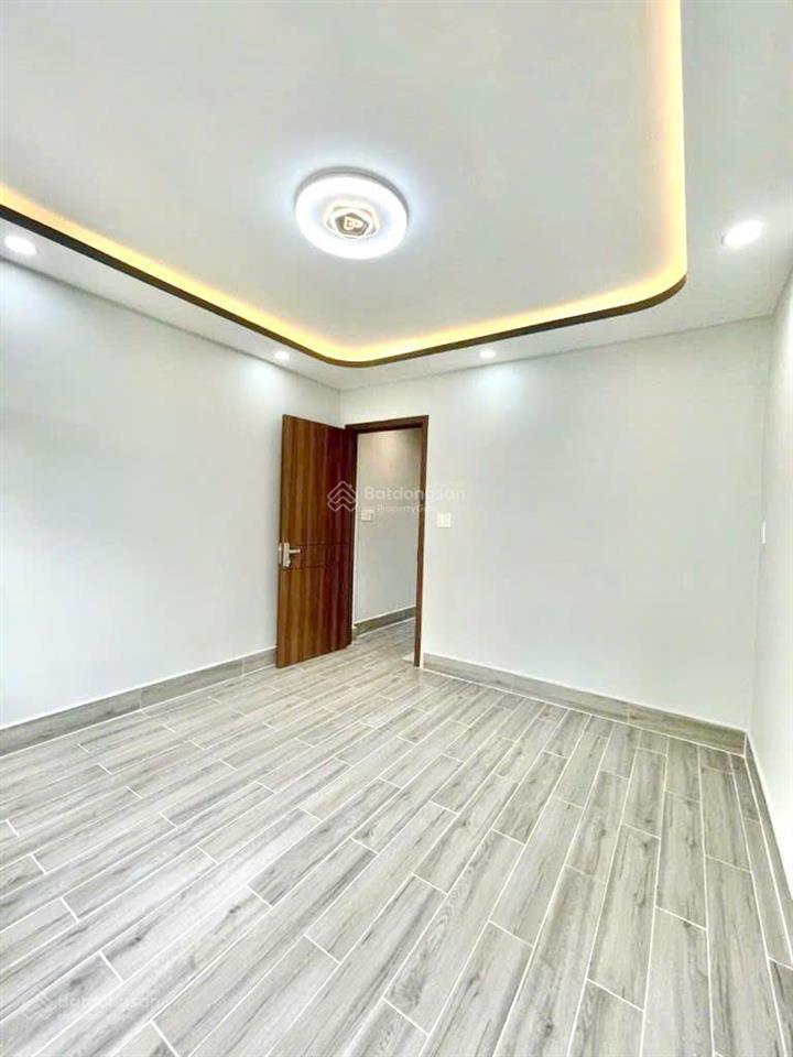 Chỉ 3,x tỷ  nhà 1 sẹc tỉnh lộ 10  gần aeon tên lửa  chợ da sà  hẻm 3.5m  cách 10m ra mặt tiền