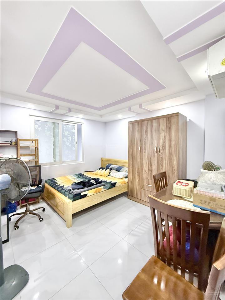 Chỉ 5.45 tỷ  nhà căn góc 5 tầng, ko lộ giới  đường lê văn quới  hẻm 6m thông  giáp tân phú