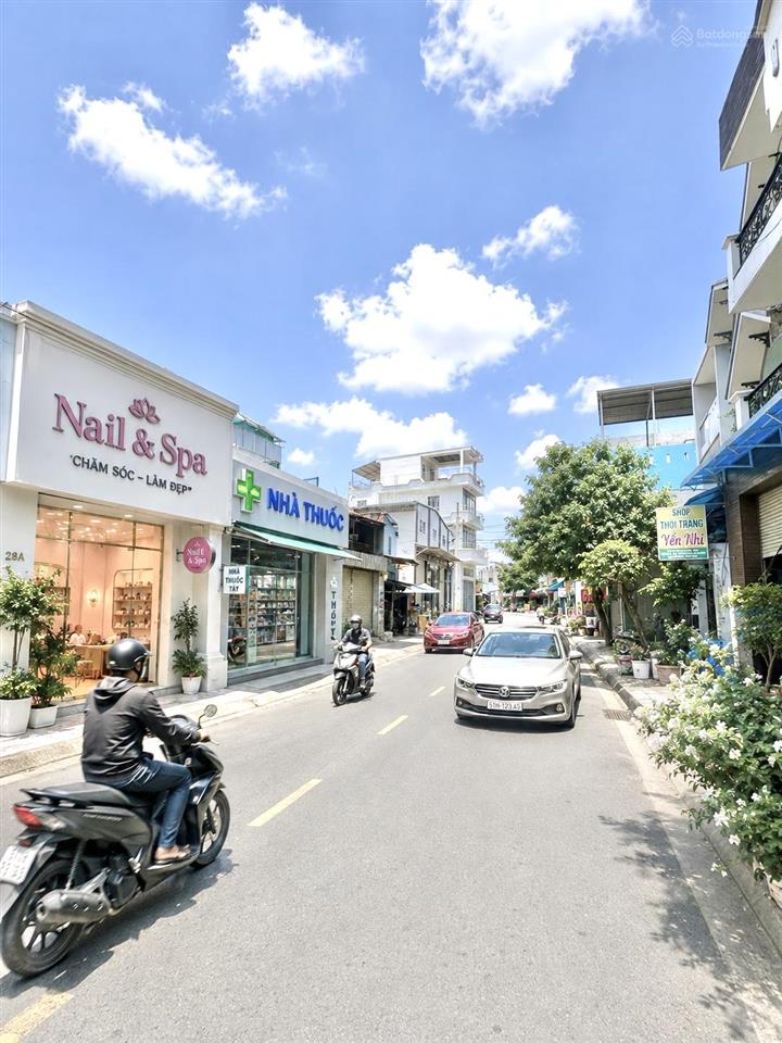 Mặt tiền kinh doanh sầm uất  5 tầng  ngay tân hoà đông  phan anh  4x16m  6 phòng ngủ  8.19 tỷ