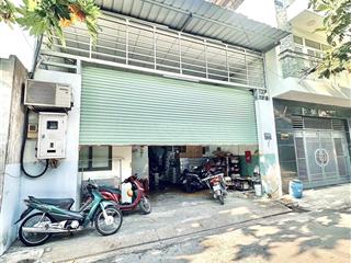 Chỉ 8.89 tỷ  khu lê văn quới  128m2 = 7.4x18m  hiện trạng kho xưởng  tiện xây mới hoặc cho thuê