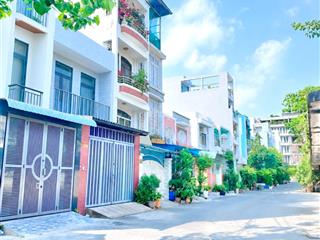 Bán nhà đường 9m có lề  ngay lê cơ  kinh dương vương  trung tâm an lạc  75m² (4x18m)