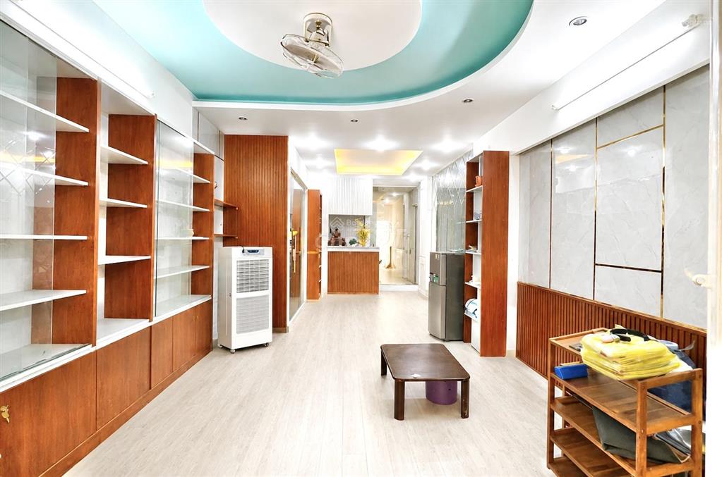 Bán nhà đường 8m thông kinh doanh  gần kdc nam hùng vương  trung tâm an lạc  75m² (4x18m)