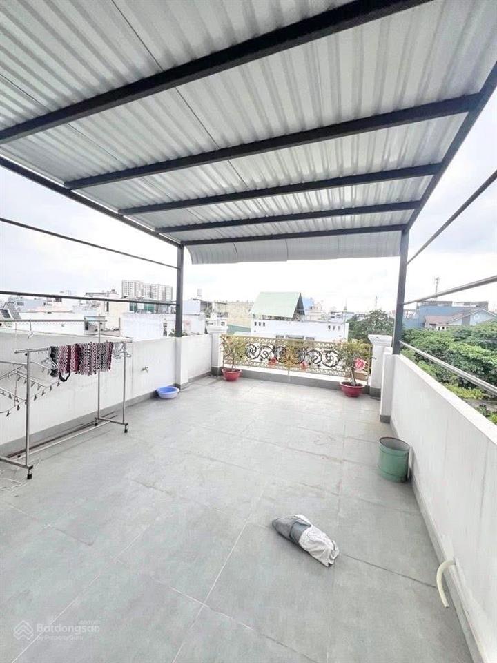 Chỉ 4 tỷ 69 tỷ  đường 7m thông  hương lộ 2  gần lê văn quới  nhà 3 tầng  ko lỗi