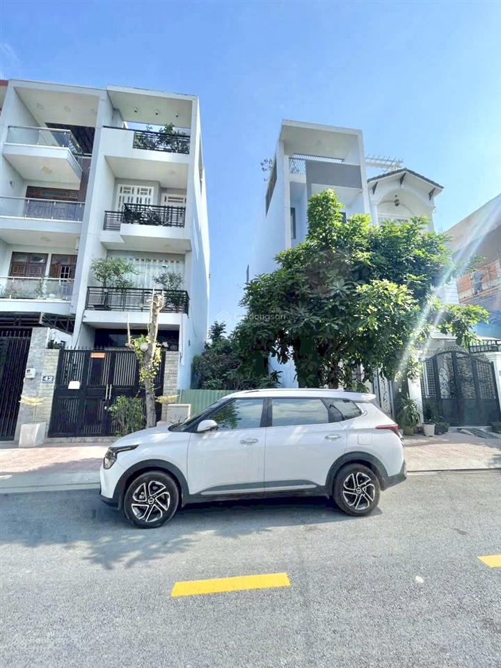 7.4 tỷ  đất full thổ cư  mặt tiền đường 12m có lề khu aeon mall tên lửa  4x23m  xây cao tầng
