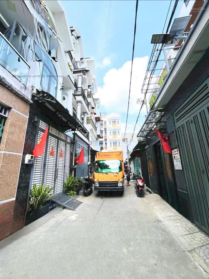Chỉ 6.8 tỷ  nhà 3 tầng  88m2  gần lê văn quới  giáp tân phú  4x22m  hẻm 5m thông