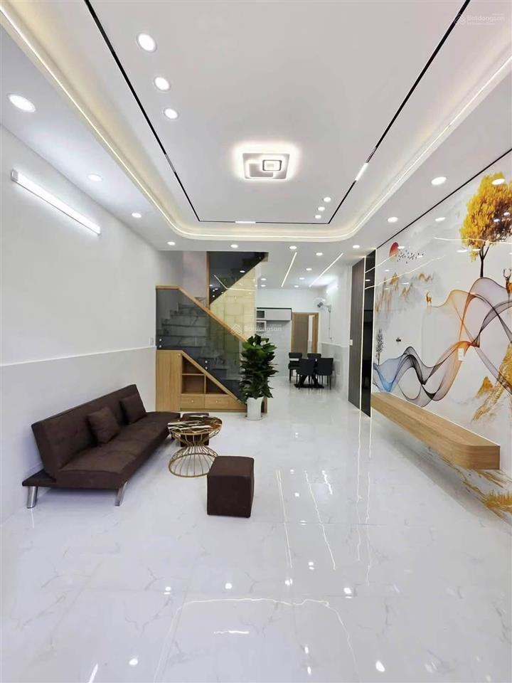 Chỉ 5,49 tỷ  nhà sát ngã tư bốn xã  giáp tân phú  4,2x13m  hẻm xe hơi thông  3pn rộng