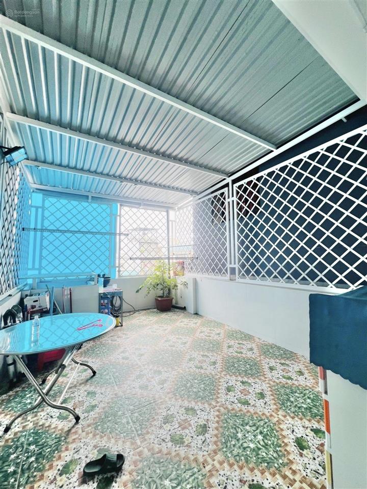 Giảm còn 7 tỷ 9  mặt tiền nội bộ tên lửa  4x19m  3 tầng đúc  giáp quận 6  đường 10m có lề