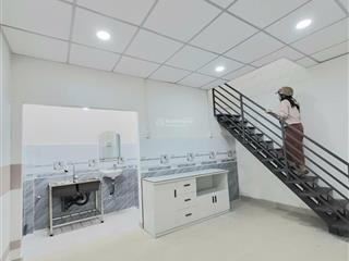 86tr/m2, 4.3x14m, phạm văn bạch p.15 tân bình, sát mt phạm văn bạch