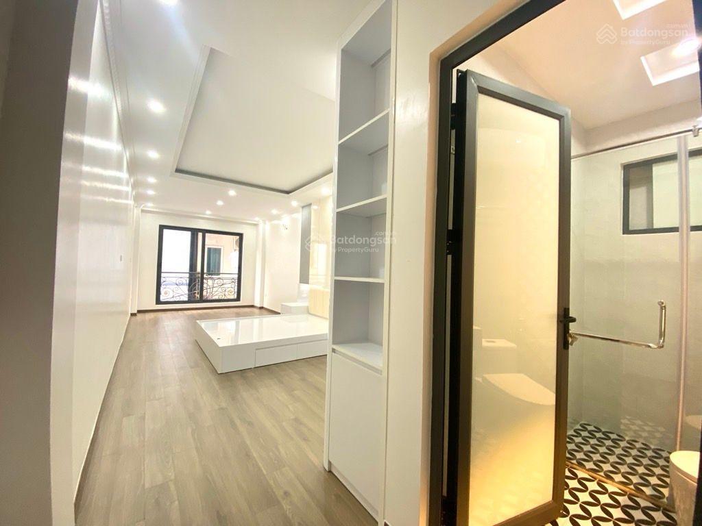 Bán nhà duy tân, cầu giấy, 36m2 , 6 tầng thang máy, full nội thất, giá nhỉnh 12 tỷ, 20m ra phố.