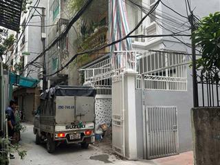 Nhà dương quảng hàm thông ngõ 68 cầu giấy 50m2 mt rộng , 11 tỷ  sổ đẹp vài bước chân ra hồ quận uỷ