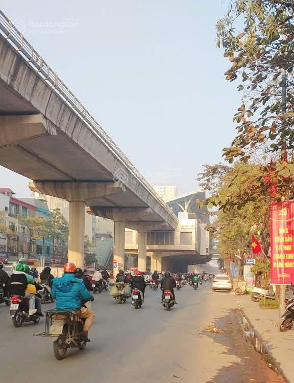 9 tỷ nhỉnh, bán nhà phố hồ tùng mậu, 1 bước ra phố, dt39m2 x6 tầng,mặt tiền 5 mét tt cầu giấy sổ đỏ