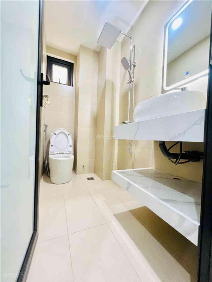 Bán nhà phố khúc thừa dụ  cầu giấy  lô góc thang máy  ô tô đỗ cửa quanh 11 tỷ sổ đỏ full đồ đẹp