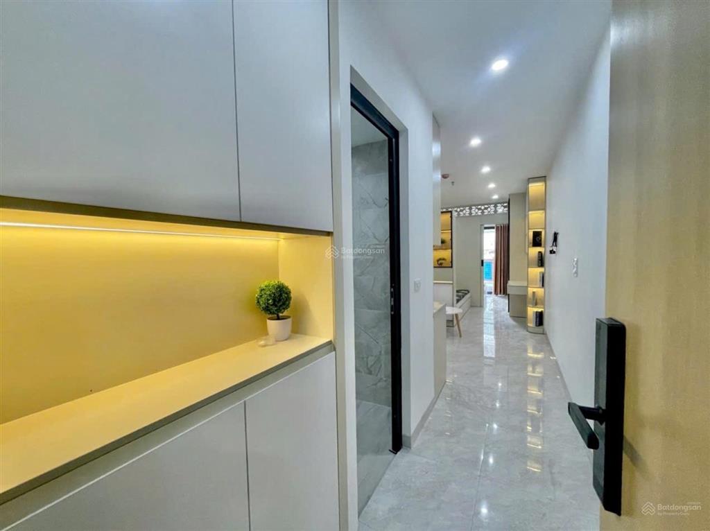 Toà nhà 155m² 8 tầng mt 6.4m 24 căn hộ cao cấp, 220tr/tháng. ngõ ô tô tránh, gần đsq mỹ chỉ 58.5 tỷ