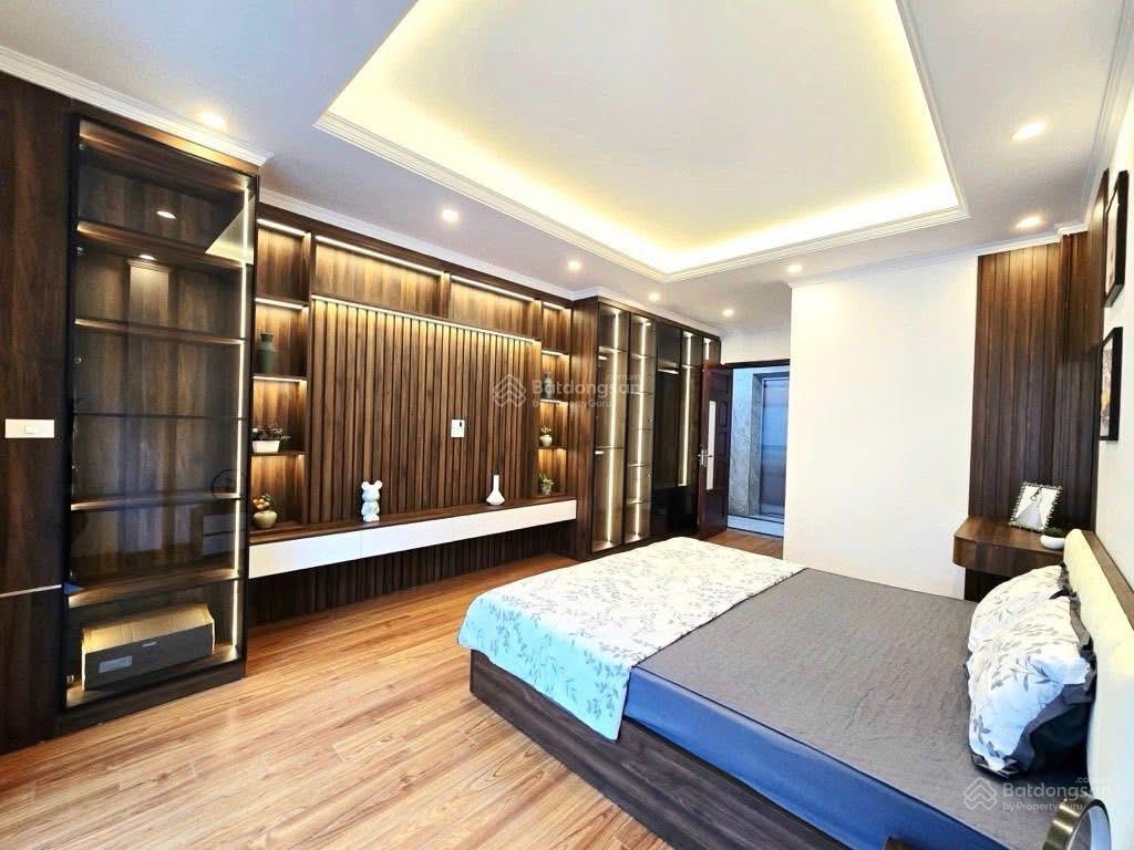 Nhà thang máy6 tầngvõ chí côngnghĩa đôcầu giấy full nội thất ở ngay nhỉnh 9 tỷ sổ đỏ hoa hậu