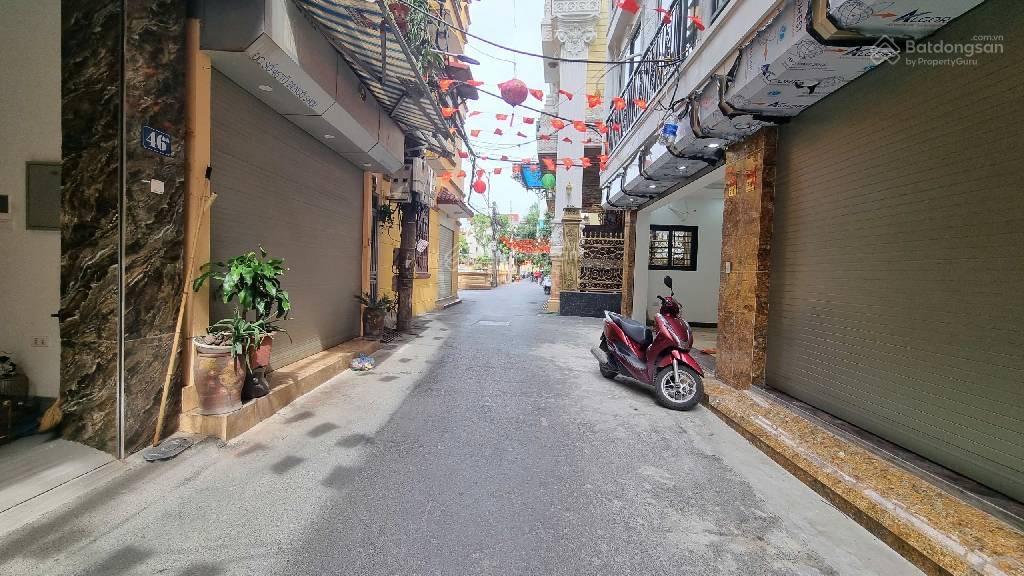 Hoàng quốc việt  cầu giấy | lô góc phân lô ô tô tránh  dt 57m2  mặt tiền 6m  giá quanh 20 tỷ